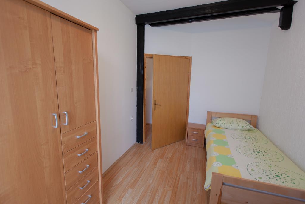 Apartment Licka Vodenica Josipdol Zimmer foto