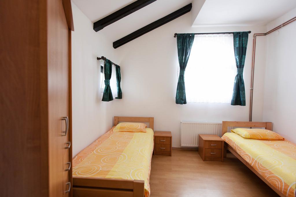 Apartment Licka Vodenica Josipdol Zimmer foto