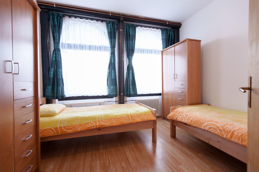 Apartment Licka Vodenica Josipdol Zimmer foto